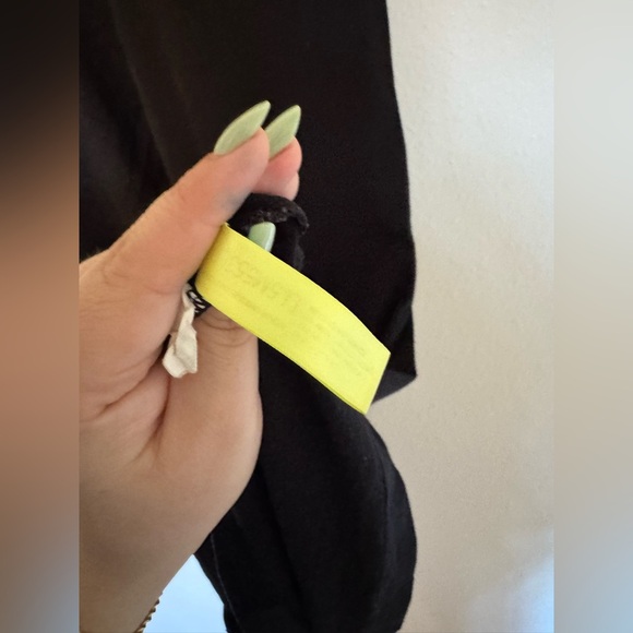 Icebreaker Muse Dress Womens 100% Wool Short Black Tank Size Small EUC - Picture 6 of 8